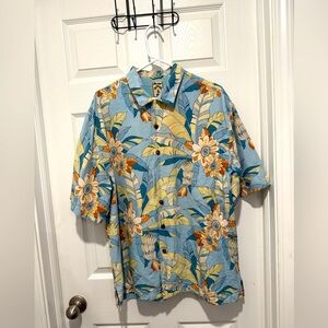 Montego Mon 100% Silk Tropical Button Down Shirt Size Large.